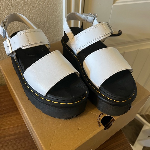 Dr Martens White Voss Quad Womens Size US 8 Leather Platform Sandal - Picture 7 of 11